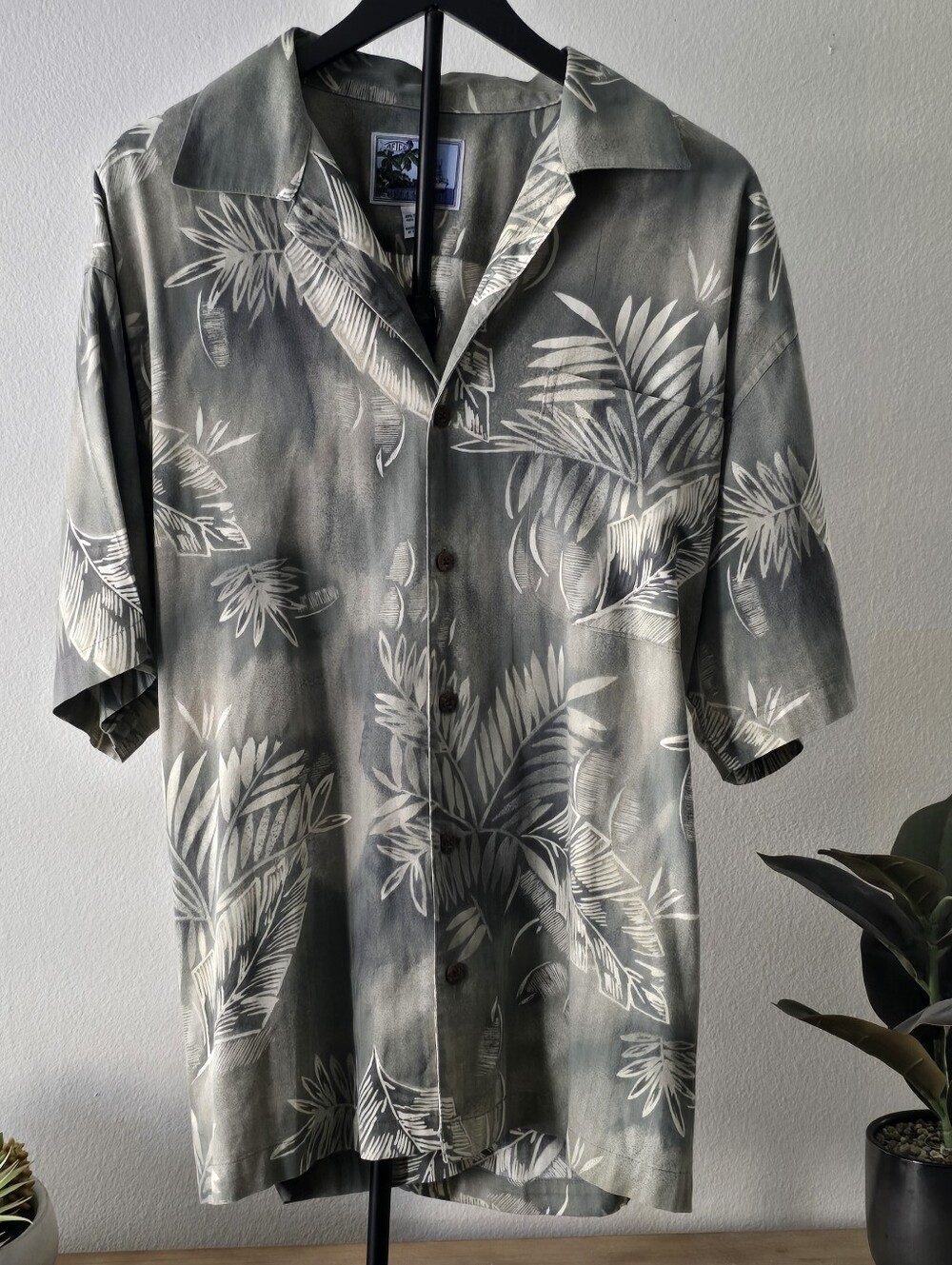 Vintage AFTCO Tropical Hawaiian Print Camp Shirt - Grey Palm